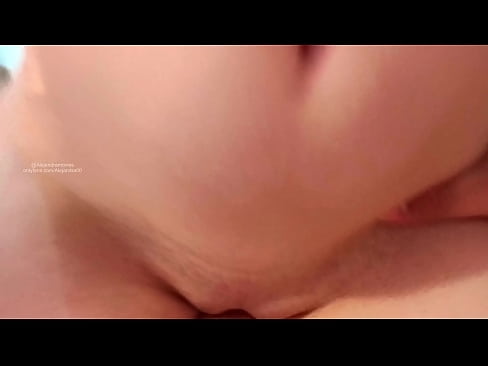 ❤️ Duke fjetur në dhomën e motrës sime dhe kështu u zgjova Porno tek ne sq.virtsextor.ru ❤